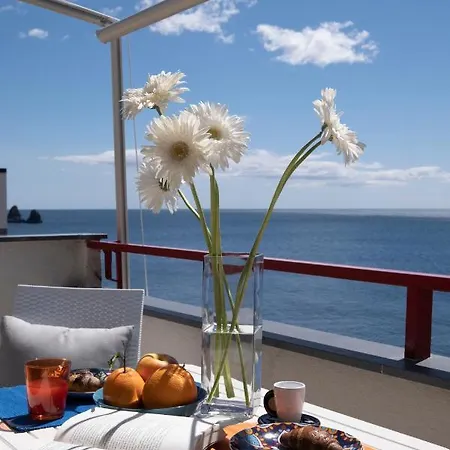 Balcone Sul Mare * Aci Castello